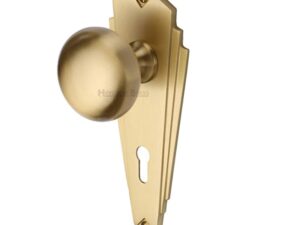 Heritage Brass Broadway Art Deco Style Door Knobs On Backplate, Satin Brass (Sold In Pairs)