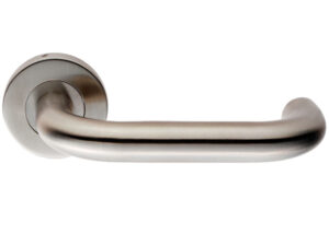 Eurospec Return To Door Stainless Steel Door Handles - Polished Or Satin Stainless Steel (Sold In Pairs)