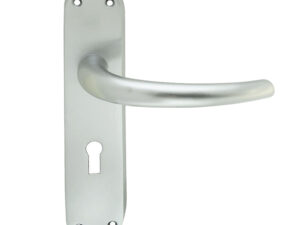 Manital Lilla Door Handles On Backplate, Satin Chrome (Sold In Pairs)