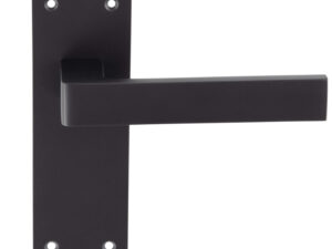 Sasso Door Handles On Slim Backplate, Matt Black (Sold In Pairs)