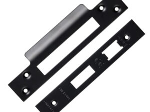 Eurospec Forend & Strike Pack For Bas/Ess/Lss/Oss 3 Lever Architectural Sash Locks, Matt Black