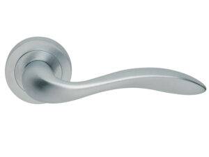 Manital Giava Door Handles On Round Rose, Satin Chrome (Sold In Pairs)