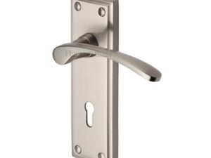 Heritage Brass Hilton Satin Nickel Door Handles (Sold In Pairs)