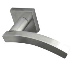 Frelan Hardware Paja Kubus Curved Door Handles On Square Rose