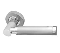 Frelan Hardware Avantime Door Handles On Round Rose, Dual Finish Polished Chrome & Satin Chrome (Sold In Pairs)