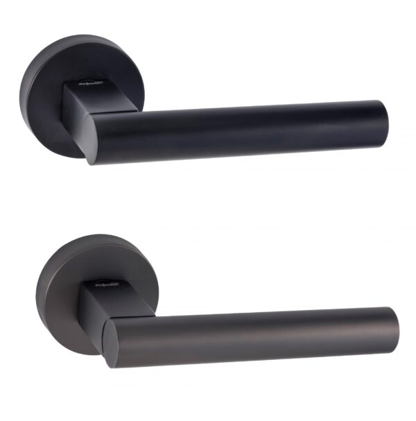 Nirvana Door Handle Lever On Round Rose