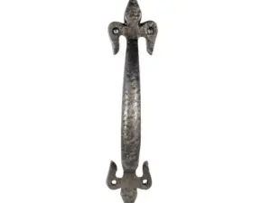 Fleur De Lys Pull Handle