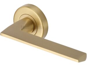 Heritage Brass Pyramid Satin Brass Door Handles On Round Rose (Sold In Pairs)