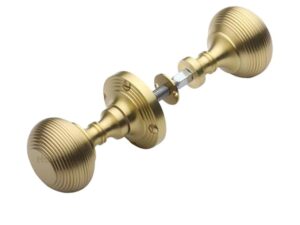 Heritage Brass Reeded Rim Door Knob, Satin Brass (Sold In Pairs)