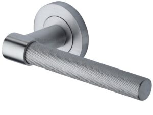 Heritage Brass Phoenix Knurled Door Handles On Round Rose, Satin Chrome (Sold In Pairs)