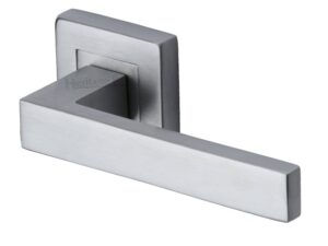 Heritage Brass Delta Sq Satin Chrome Door Handles On Square Rose (Sold In Pairs)