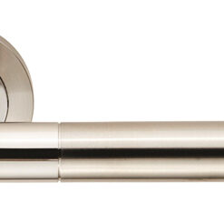 Eurospec Philadelphia Satin Stainless Steel Or Dual Finish Polished & Satin Stainless Steel Door Handles (Sold In Pairs)