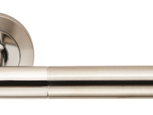 Eurospec Philadelphia Satin Stainless Steel Or Dual Finish Polished & Satin Stainless Steel Door Handles (Sold In Pairs)