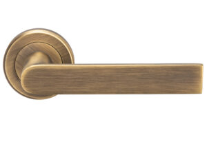 Serozzetta Edge Door Handles On Round Rose, Antique Brass (Sold In Pairs)