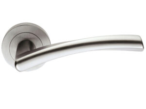 Serozzetta Moreno, Polished Chrome Or Satin Chrome Door Handles (Sold In Pairs)