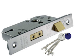 Eurospec 3 Or 5 Lever Universal Replacement Sashlock, Satin Stainless Steel Or Pvd Stainless Brass