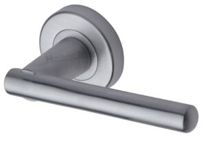 Heritage Brass Challenger Satin Chrome Door Handles On Round Rose (Sold In Pairs)