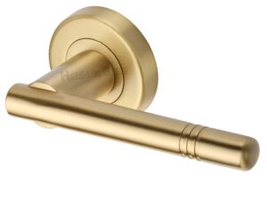 Heritage Brass Alicia Satin Brass Door Handles On Round Rose (Sold In Pairs)