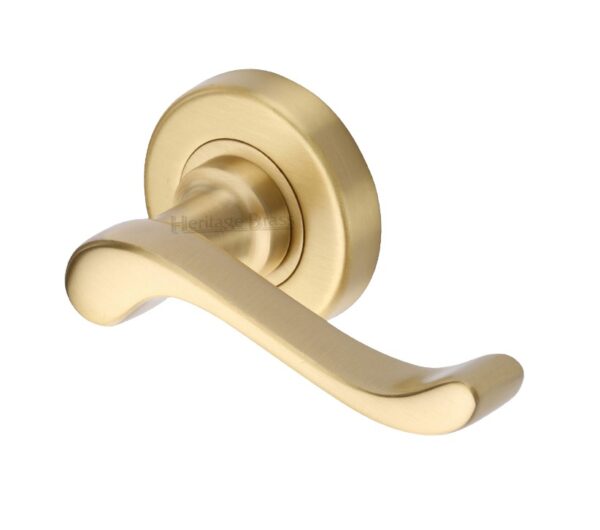 Heritage Brass Bedford Satin Brass Door Handles On Round Rose (Sold In Pairs)