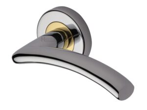 Heritage Brass Centaur Dual Finish Polished Chrome & Polished Brass Door Handles On Round Rose (Sold In Pairs)