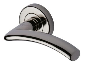 Heritage Brass Centaur Polished Nickel Door Handles On Round Rose (Sold In Pairs)