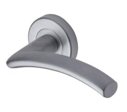 Heritage Brass Centaur Satin Chrome Door Handles On Round Rose (Sold In Pairs)