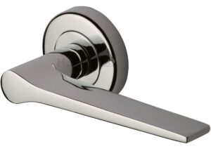 Heritage Brass Gio Polished Nickel Door Handles On Round Rose (Sold In Pairs)