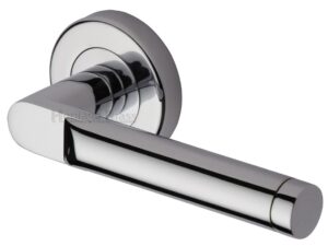 Heritage Brass Celia Polished Chrome Door Handles On Round Rose (Sold In Pairs)