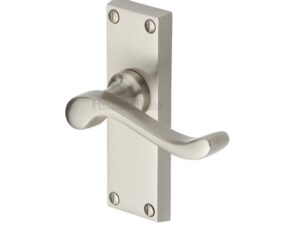 Heritage Brass Bedford Short Satin Nickel Door Handles (Sold In Pairs)