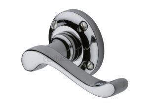 Heritage Brass Bedford Polished Chrome Door Handles On Round Rose(Sold In Pairs)