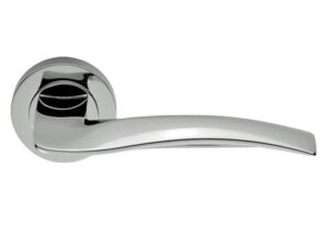 Manital Wind Door Handles On Round Rose, Polished Chrome (Sold In Pairs)