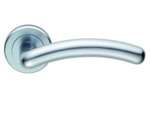 Serozzetta Noxia Door Handles On Round Rose, Satin Chrome (Sold In Pairs)