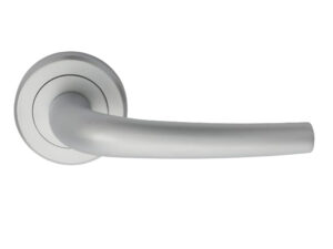 Serozzetta Classic Door Handles On Round Rose, Satin Chrome (Sold In Pairs)