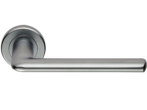 Serozzetta Manon Door Handles On Round Rose, Satin Chrome - (Sold In Pairs)