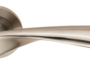 Eurospec Breeze Satin Stainless Steel Door Handles (Sold In Pairs)