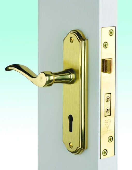 Yale P-M320-CH-65 3 Lever Mortice Sashlock, Visi Pack, Suitable for Internal Doors, Chrome Finish, 2.5 Inch/64 mm