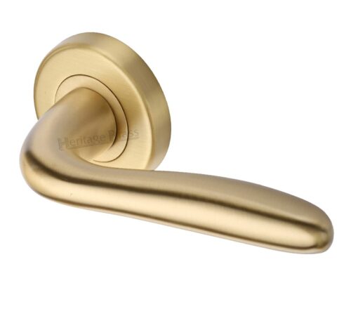 Heritage Brass Columbus Satin Brass Door Handles On Round Rose (Sold In Pairs)