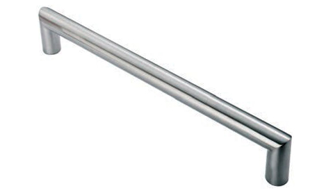 Eurospec Mitred Cabinet Pull Handle (96Mm C/C Or 128Mm C/C), Satin Stainless Steel