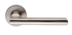 Eurospec CSL1134SSS Carlton Lever On Concealed Fix Sprung Round Rose G201 52mm Satin Stainless Steel