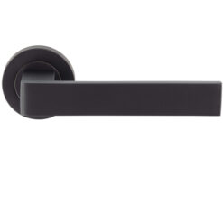 Sasso Door Handles On Round Rose, Matt Black (Sold In Pairs)