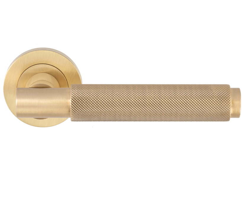 Varese Knurled Door Handles On Round Rose, Satin Brass (Sold In Pairs)