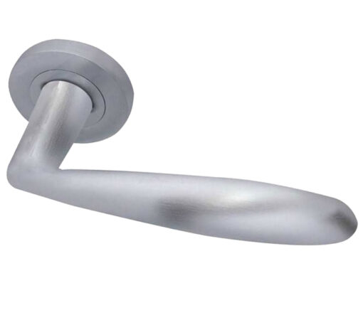 Reguitti Stylo Door Handles On Round Rose