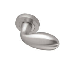 Frelan Hardware Paja Club Door Handles On Round Rose, Satin Chrome (Sold In Pairs)