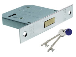 Eurospec Economy 3 Lever Dead Locks, Silver Or Brass Finish