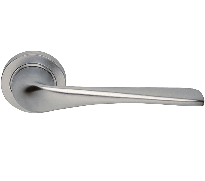 Manital Le Mans Door Handles On Round Rose, Satin Chrome (Sold In Pairs)