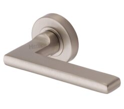 Heritage Brass Trident Satin Nickel Door Handles On Round Rose (Sold In Pairs)