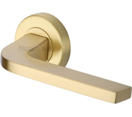 Heritage Brass Bellagio Satin Brass Door Handles On Round Rose (Sold In Pairs)