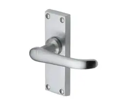 Heritage Brass Windsor Short Satin Chrome Door Handles (Sold In Pairs)