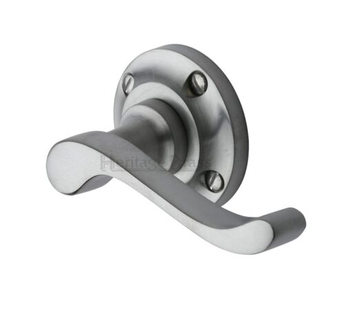 Heritage Brass Bedford Satin Chrome Door Handles On Round Rose (Sold In Pairs)