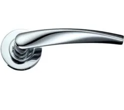 Zoo Hardware Stanza Vesta Lever On Round Rose, Polished Chrome (Sold In Pairs)